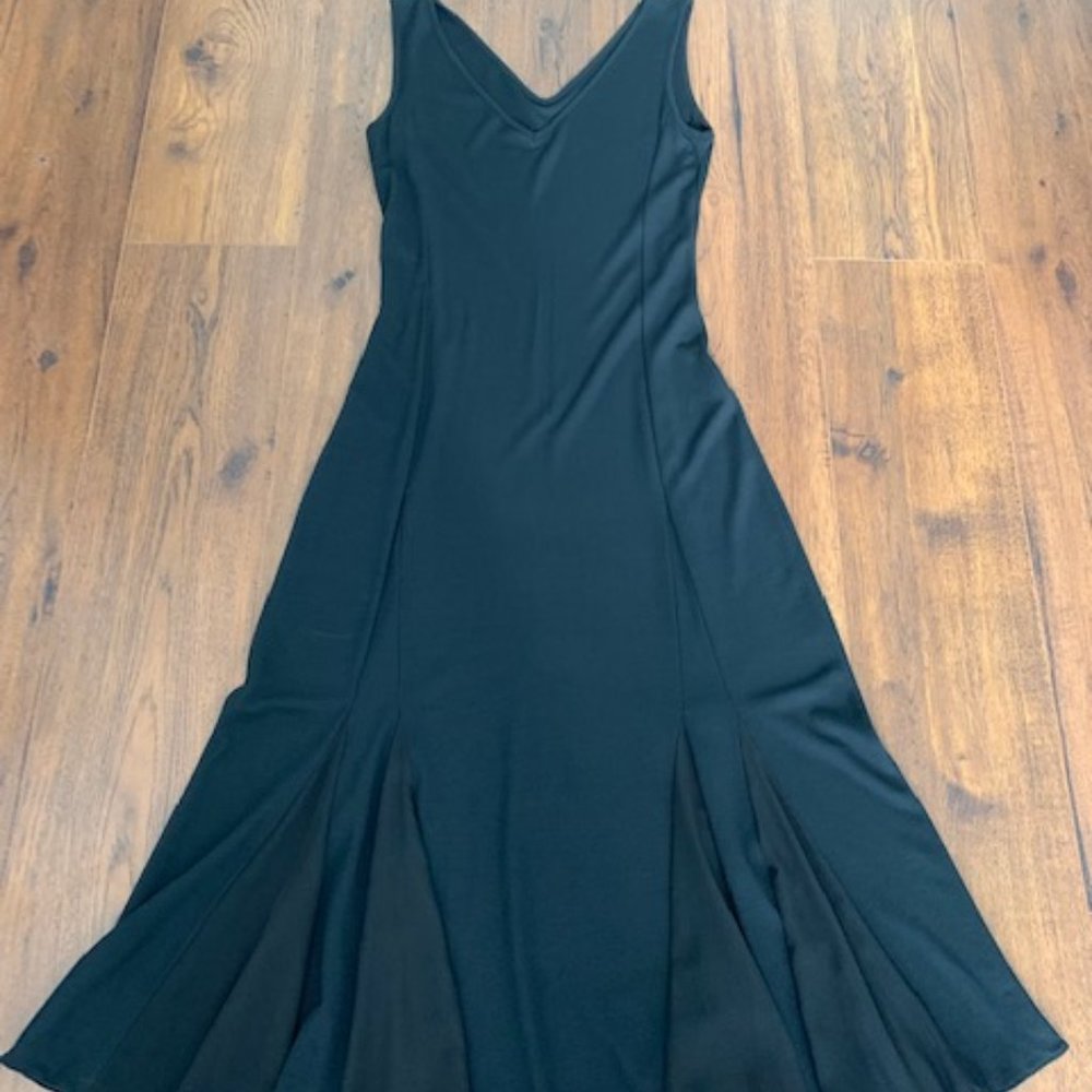 MARC CAIN beautiful black dress with sheer inserts Size N4
